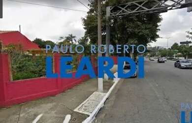 Imagem: O terreno possui 70m² de Área e está localizado em Bairro