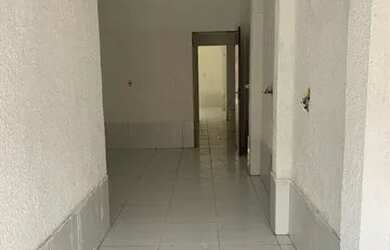 Imagem: A casa possui 1 Dormitório, 1 Banheiro e 50m² de Área e está