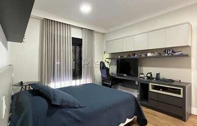 Imagem 14: Venda Casa com 290,22 metroQuadrado, 3 dormitório s , 2 vaga s . Swiss...