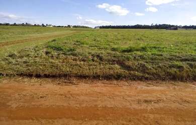 Imagem: O terreno possui 1067m² de Área e está localizado em Centro