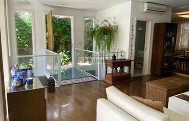 Imagem 7: Sobrado Maravilhoso no miolo do Jardim da Saúde