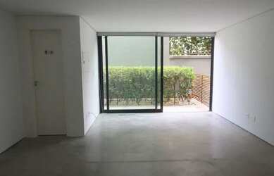 Imagem: O depósito possui 1 Vaga na garagem e 30m² de Área e está