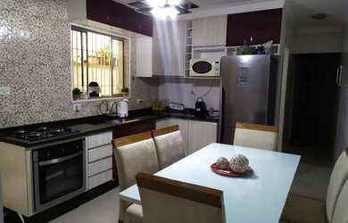 Imagem 4: VENDO EXCELENTE CASA. 72m² de Área, 1 Vaga na garageme2 Dormitórios