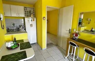 Imagem: O apartamento possui 2 Dormitórios, 1 Banheiro, 1 Vaga na garagem