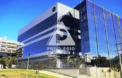 Imagem: O depósito possui 1 Vaga na garagem, 30m² de Área e está