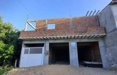 Imagem: A casa possui 5 Dormitórios, 5 Banheiros, 500m² de Área e