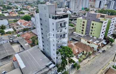 Imagem: A kitnet possui 1 Banheiro, 33m² de Área e está localizado