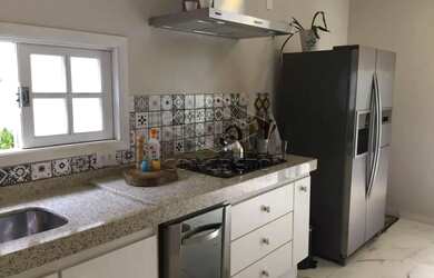 Imagem 5: Casa Residência em Jaú. Piscina, Churrasqueira, VarandaeÁrea de serviço