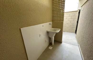 Imagem 9: Sobrado para venda tem 181 metros quadrados com 4 quartos