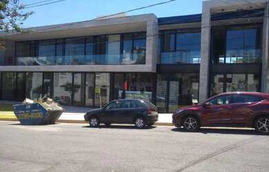 Imagem: O depósito possui 90m² de Área e está localizado em Belvedere