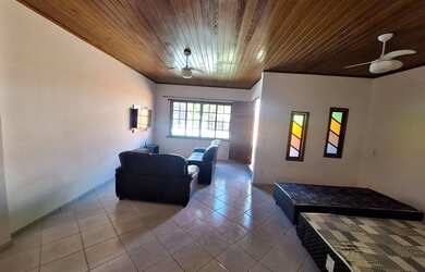 Imagem 15: Rio das Ostras a 400 mts da praia do bosque, vendo casa , 420 mts , piscina,...