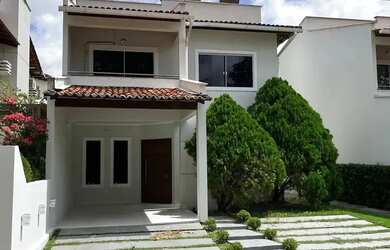 Imagem: A casa em condomínio possui 4 Dormitórios, 4 Banheiros, 3