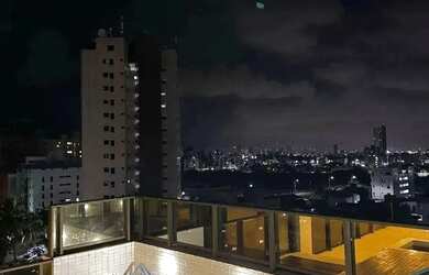 Imagem: O studio possui 1 Dormitório, 1 Banheiro, 1 Vaga na garagem