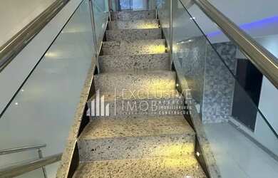 Imagem 14: Imóvel para aluguel e venda tem 220 metros quadrados com 4 quartos