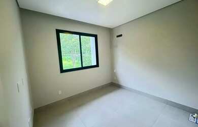 Imagem 8: Casa em Montes Claros, no bairro Ibituruna, à venda