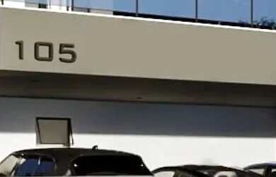 Imagem: A casa em condomínio possui 5 Dormitórios, 5 Banheiros, 3