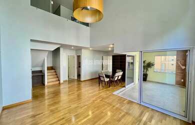 Imagem: O apartamento possui 3 Dormitórios, 5 Banheiros, 4 Vagas na