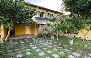 Imagem: A casa em condomínio possui 3 Dormitórios, 4 Banheiros, 2