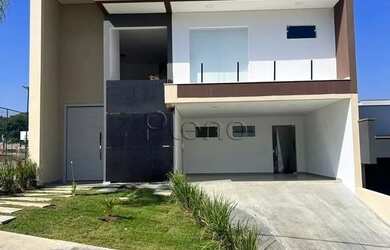 Imagem: A casa em condomínio possui 4 Dormitórios, 1 Banheiro, 4 Vagas