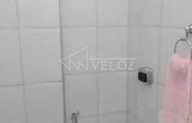 Imagem: O apartamento possui 2 Dormitórios, 1 Banheiro, 42m² de Área