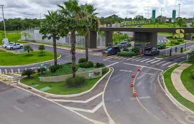 Imagem: O terreno possui 826m² de Área e está localizado em Ribeirão