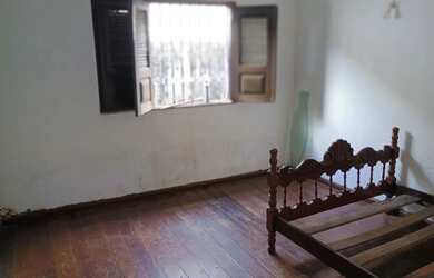 Imagem: A casa possui 3 Dormitórios, 3 Banheiros, 2 Vagas na garagem