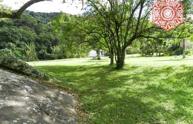 Imagem: O terreno possui 146.736m² de Área e está localizado em