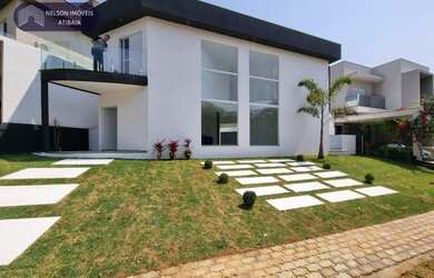 Imagem: A casa em condomínio possui 3 Dormitórios, 5 Banheiros, 4