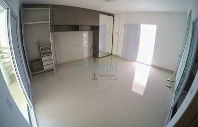 Imagem: A casa possui 4 Dormitórios, 4 Banheiros, 3 Vagas na garagem