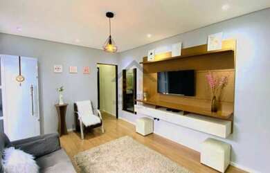 Imagem: A casa possui 2 Dormitórios, 2 Banheiros, 1 Vaga na garagem