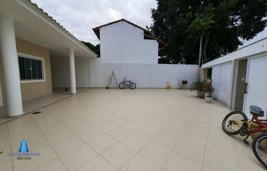 Imagem 3: Casa Alto Padrão para Venda em Pontinha Araruama-RJ