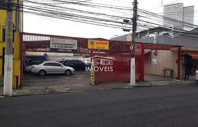 Imagem: O terreno possui 900m² de Área e está localizado em Centro