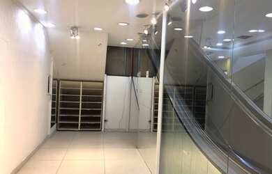 Imagem: O depósito possui 20m² de Área e está localizado em Santana