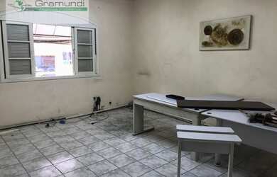 Imagem: O depósito possui 94m² de Área e está localizado em Ipiranga