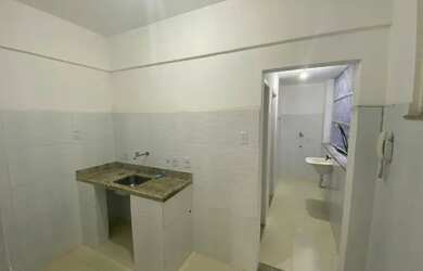 Imagem: O apartamento possui 2 Dormitórios, 2 Banheiros, 90m² de Área