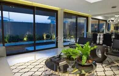 Imagem: A casa em condomínio possui 3 Dormitórios, 2 Banheiros, 4