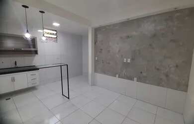 Imagem: A casa para alugar possui 2 Dormitórios, 1 Banheiro e 42m²