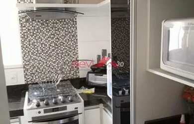 Imagem: O apartamento possui 2 Dormitórios, 1 Banheiro, 1 Vaga na garagem