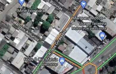 Imagem: A casa possui 4 Dormitórios, 3 Banheiros, 1 Vaga na garagem