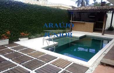 Imagem: O apartamento possui 3 Dormitórios, 2 Banheiros, 121m² de