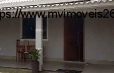 Imagem: A casa possui 3 Dormitórios, 3 Banheiros, 1 Vaga na garagem