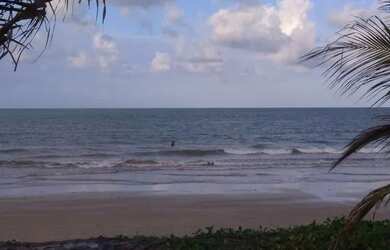 Imagem: A casa possui 5 Dormitórios, 5 Banheiros, 3 Vagas na garagem