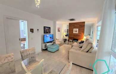 Imagem: A casa em condomínio possui 3 Dormitórios, 3 Banheiros, 2