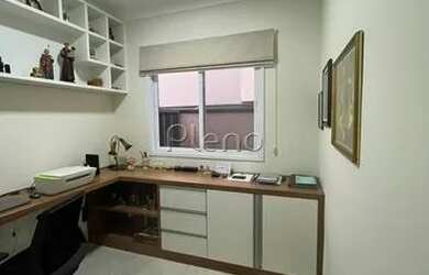 Imagem 6: Venda Casa com 214,00 metroQuadrado, 3 dormitório s , 2 vaga s . Swiss...