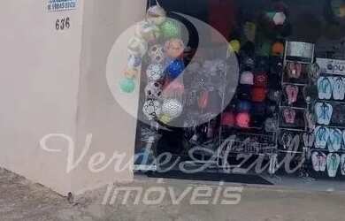 Imagem: A casa possui 1 Dormitório, 1 Banheiro, 2 Vagas na garagem