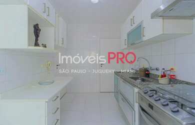 Imagem: O apartamento possui 3 Dormitórios, 3 Banheiros, 2 Vagas na