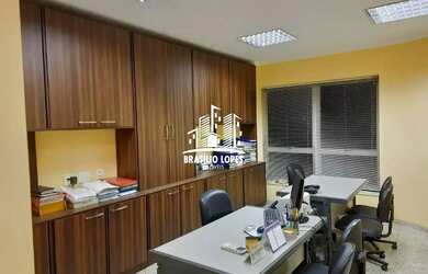 Imagem: O depósito possui 1 Vaga na garagem, 41m² de Área e está