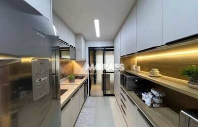 Imagem 13: Apartamento mobiliado com 3 suítes à venda, 107 m² por R$ 1.350.000...