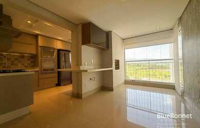 Imagem: O apartamento possui 3 Dormitórios, 2 Banheiros, 2 Vagas na