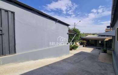 Imagem 2: Casa com 7 dormitórios para alugar, 230 m² por R$ 4.000,00/mês - Novo...